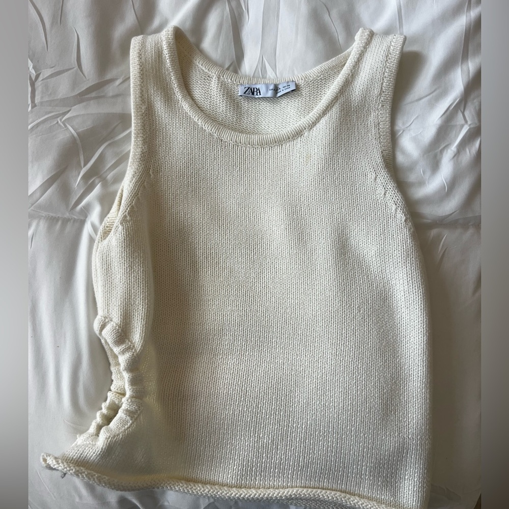 Zara Knit Top Cut Out Oyster White